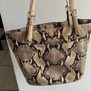 Michael kors used purse